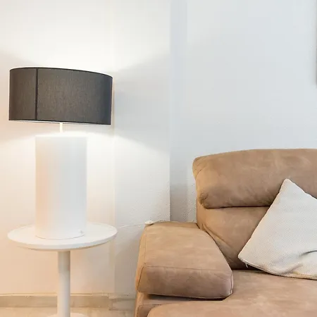 Lu&cia Pedregalejo Holiday home