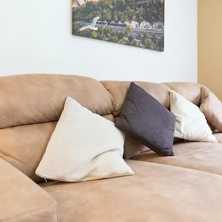Lu&cia Pedregalejo Holiday home *